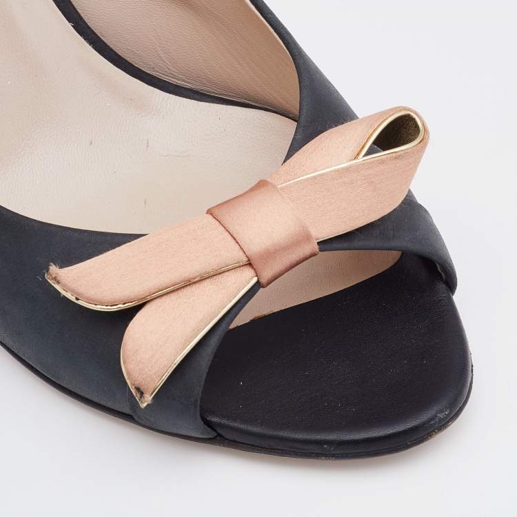 Pre Owned Salvatore Ferragamo Grey Nubuck Leather Bow Peep Toe Slingback Pumps Size 38.5