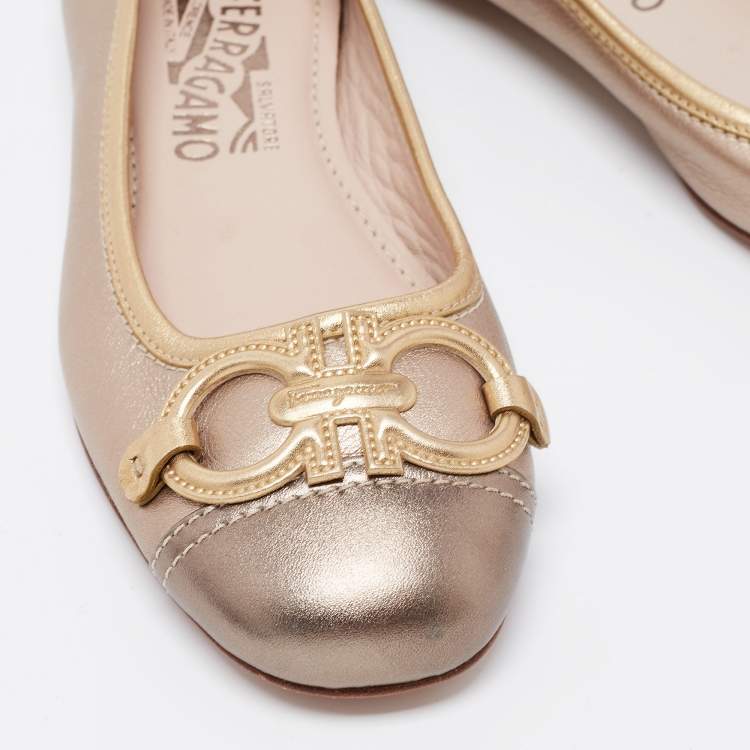 Pre Owned Salvatore Ferragamo Metallic Leather Gancini Ballet Flats Size 37