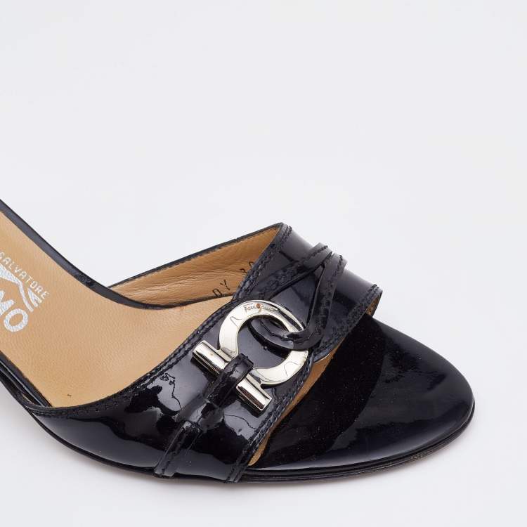 Pre Owned Salvatore Ferragamo Black Patent Leather Gancini Slide Sandals Size 39.5