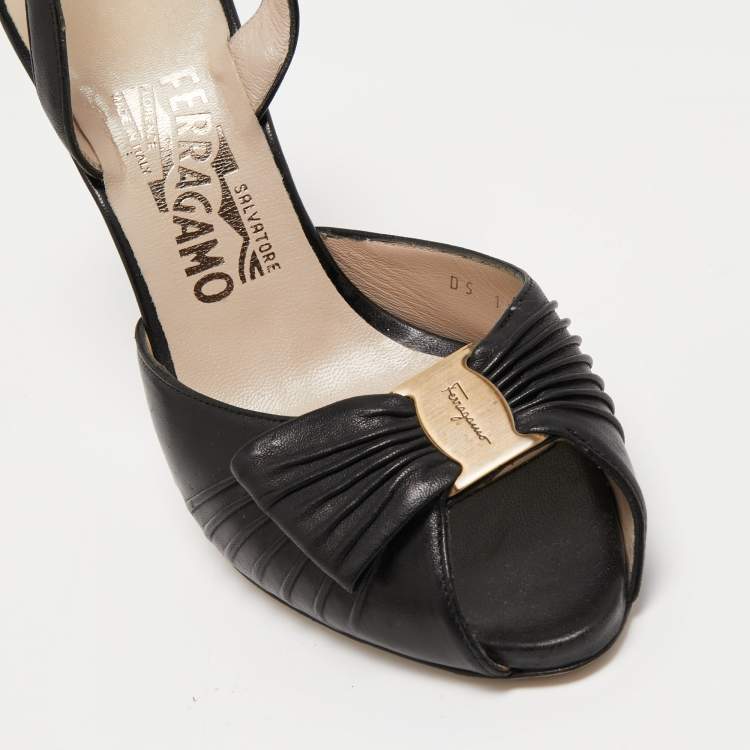 Pre Owned Salvatore Ferragamo Black Leather Bow Detail Slingback Sandals Size 38.5