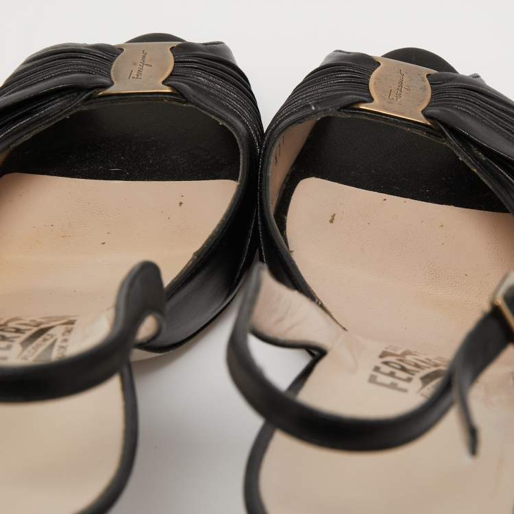 Pre Owned Salvatore Ferragamo Black Leather Bow Detail Slingback Sandals Size 38.5