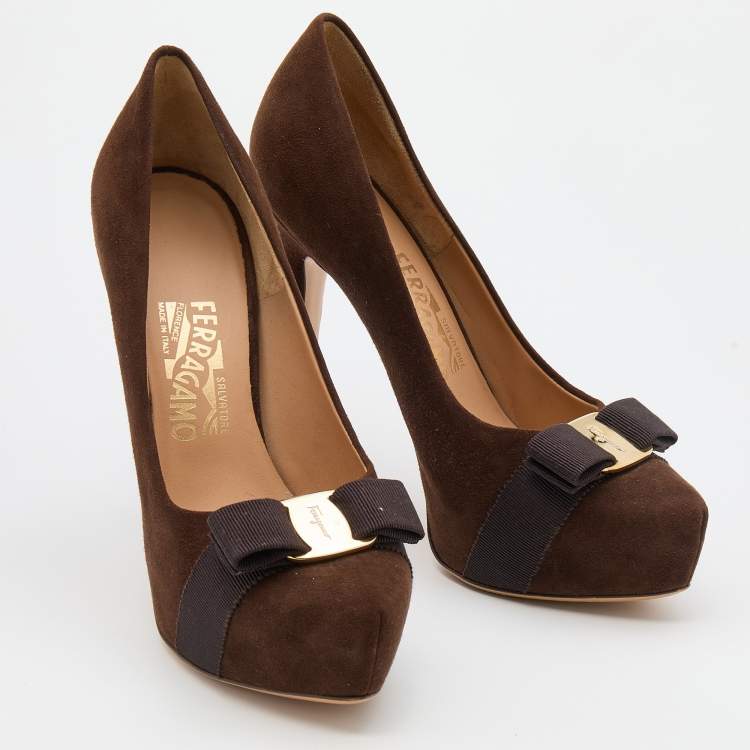 Pre Owned Salvatore Ferragamo Dark Brown Suede Carla Vara Bow Platform Pumps Size 38.5