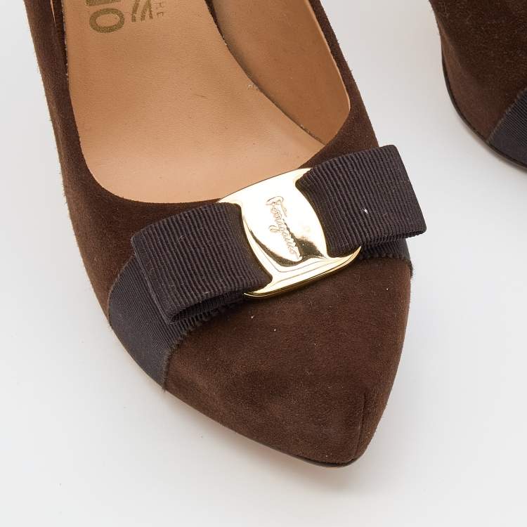 Pre Owned Salvatore Ferragamo Dark Brown Suede Carla Vara Bow Platform Pumps Size 38.5