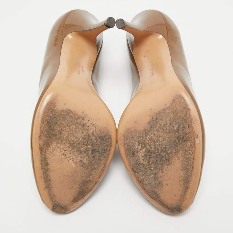 Pre Owned Salvatore Ferragamo Brown Patent Leather Peep Toe Pumps Size 41