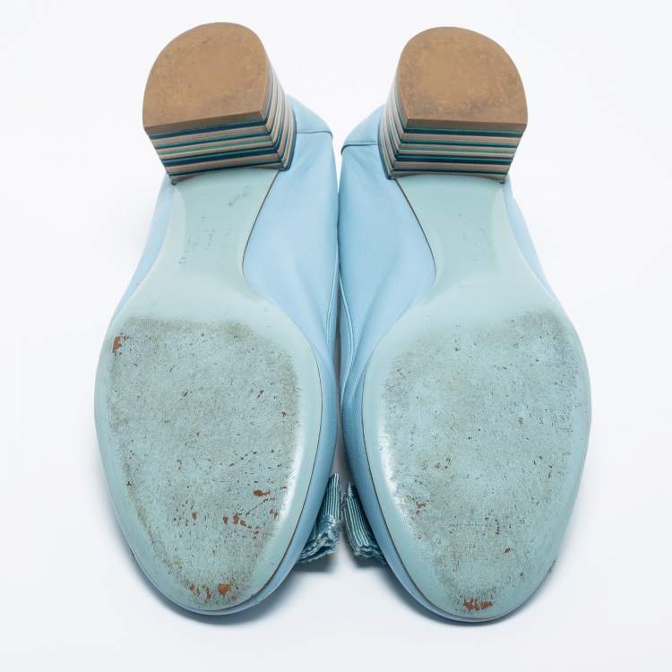 Pre Owned Salvatore Ferragamo Blue Leather Vara Bow Pumps Size 39.5