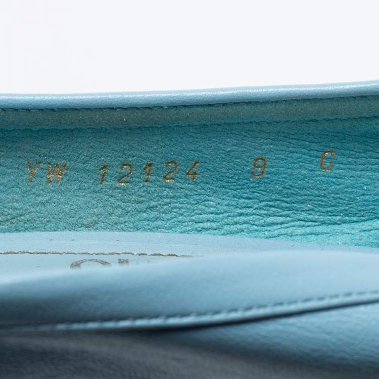 Pre Owned Salvatore Ferragamo Blue Leather Vara Bow Pumps Size 39.5
