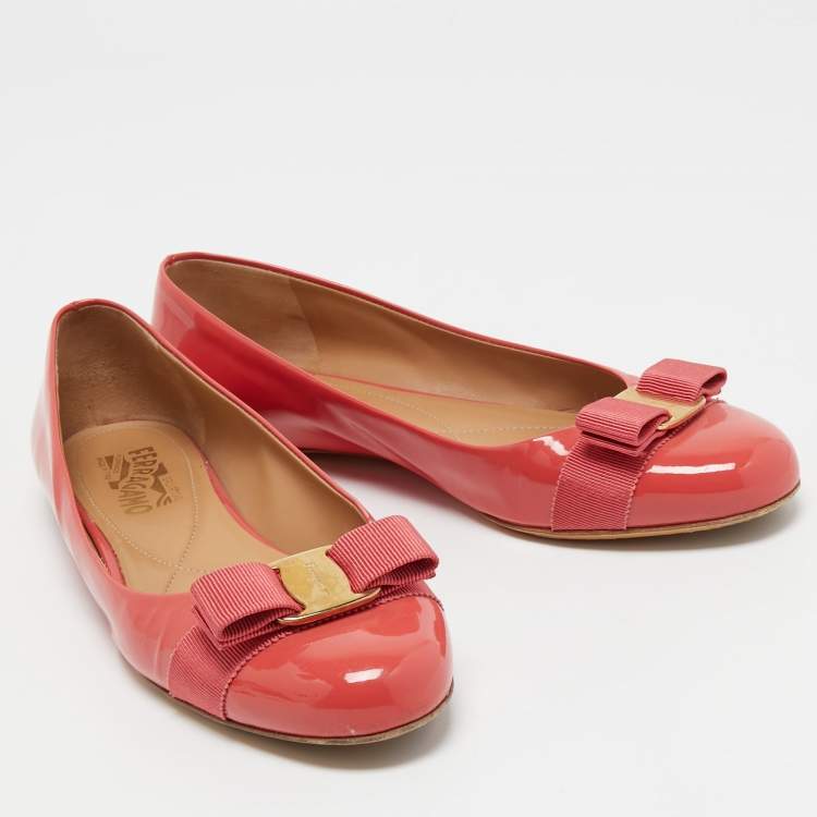 Pre Owned Salvatore Ferragamo Coral Pink Patent Leather Varina Ballet Flats Size 40