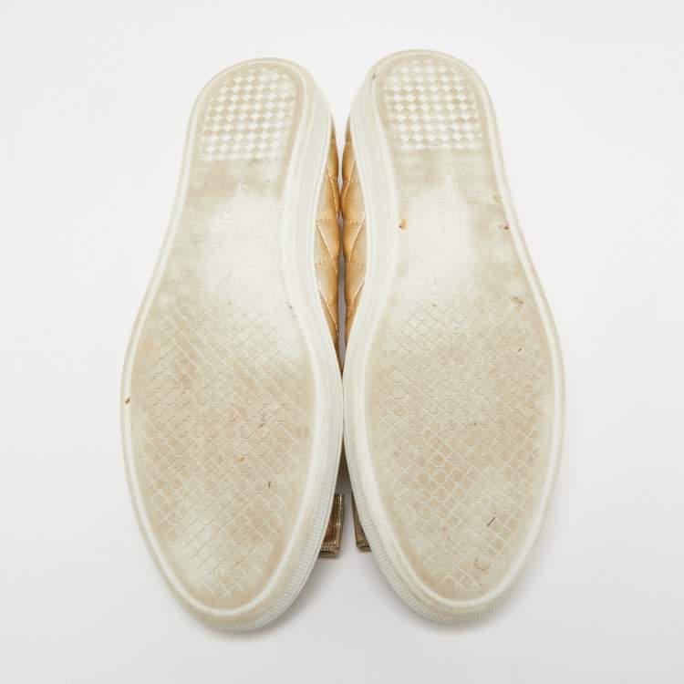 Pre Owned Salvatore Ferragamo Gold Leather Varina Quilted Ballet Flats Size 36.5
