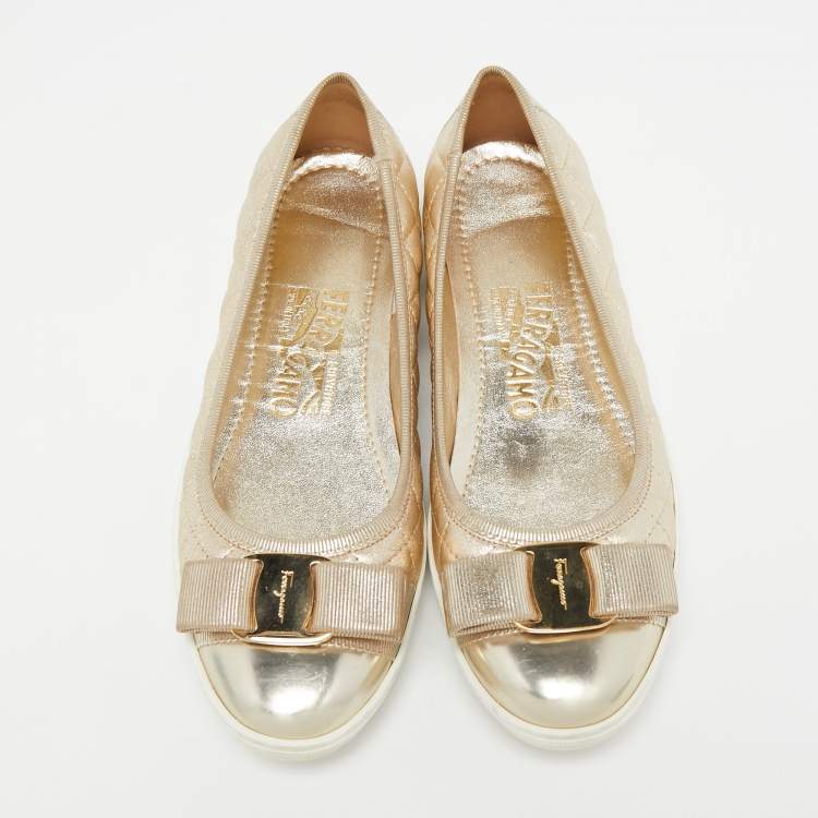 Pre Owned Salvatore Ferragamo Gold Leather Varina Quilted Ballet Flats Size 36.5