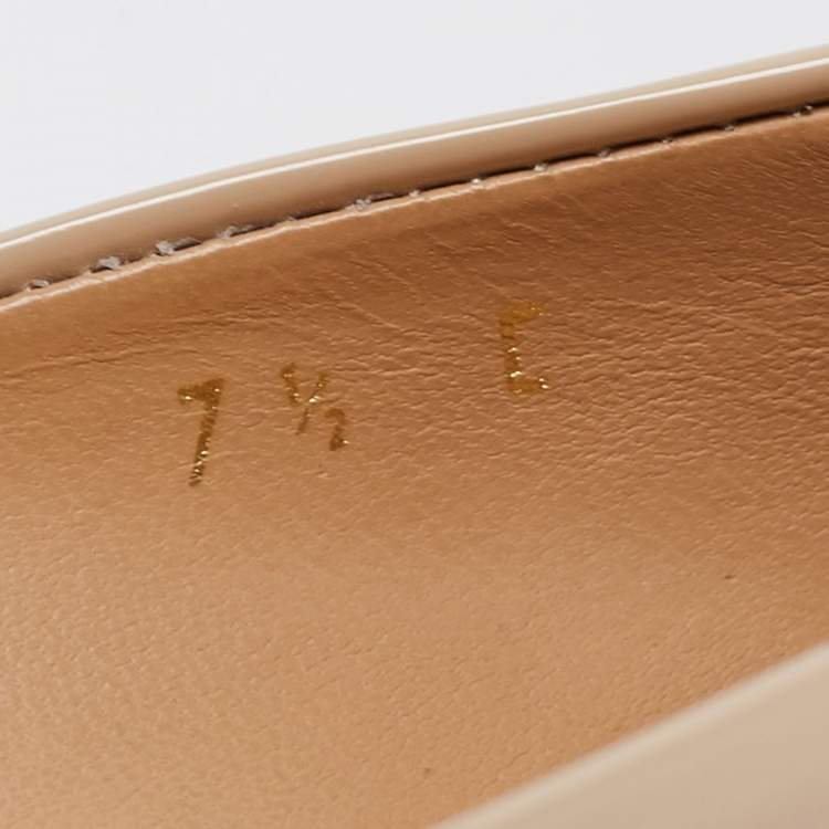 Pre Owned Salvatore Ferragamo Beige/Black Patent Slip On Pumps Size 38