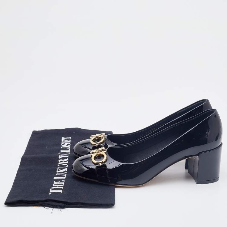 Pre Owned Salvatore Ferragamo Black Patent Leather Garda Gancini Logo Pumps Size 36