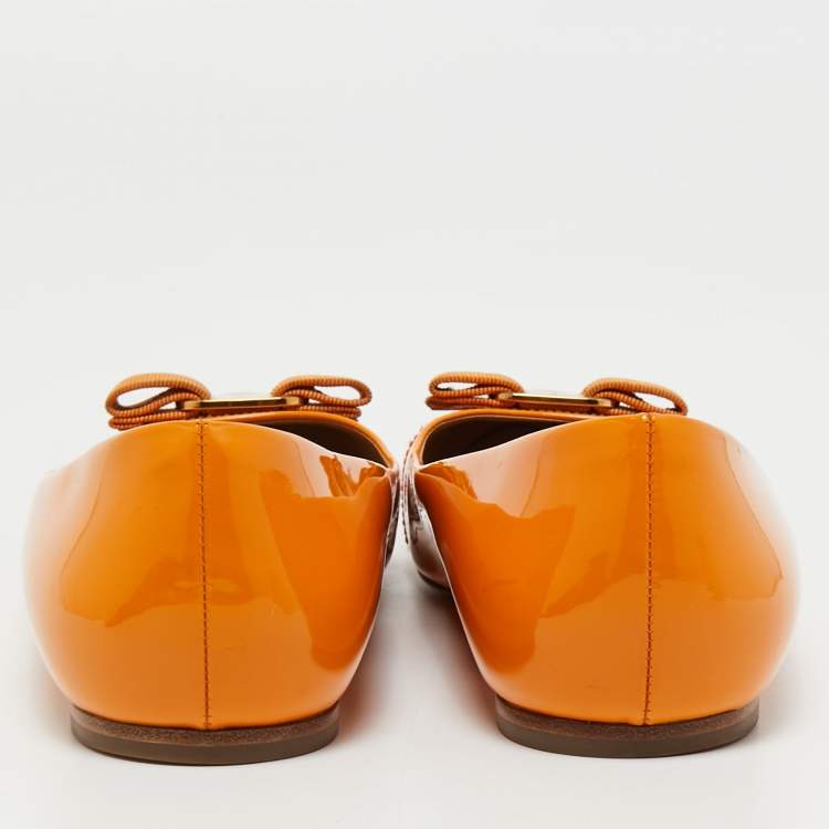 Pre Owned Salvatore Ferragamo Yellow Patent Leather Vara Bow Ballet Flats Size 40