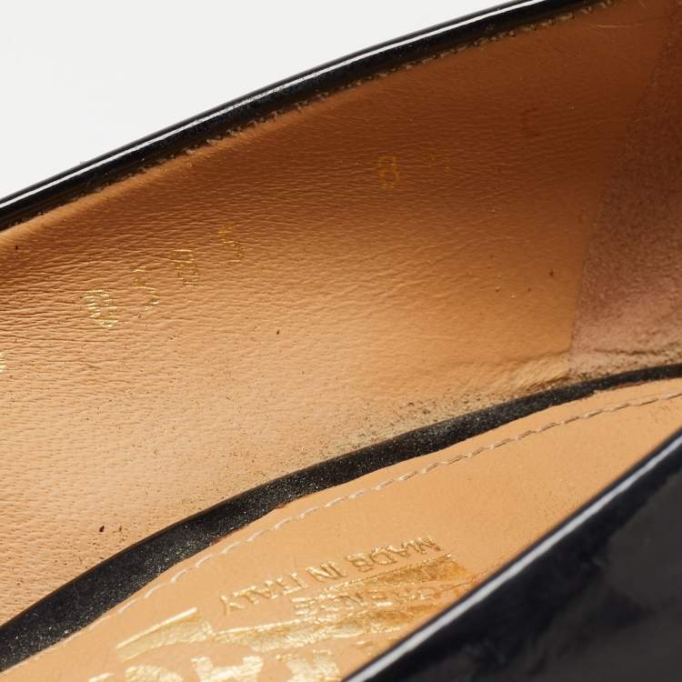 Pre Owned Salvatore Ferragamo Black Patent Leather Pumps Size 39