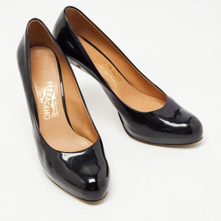Pre Owned Salvatore Ferragamo Black Patent Leather Pumps Size 39