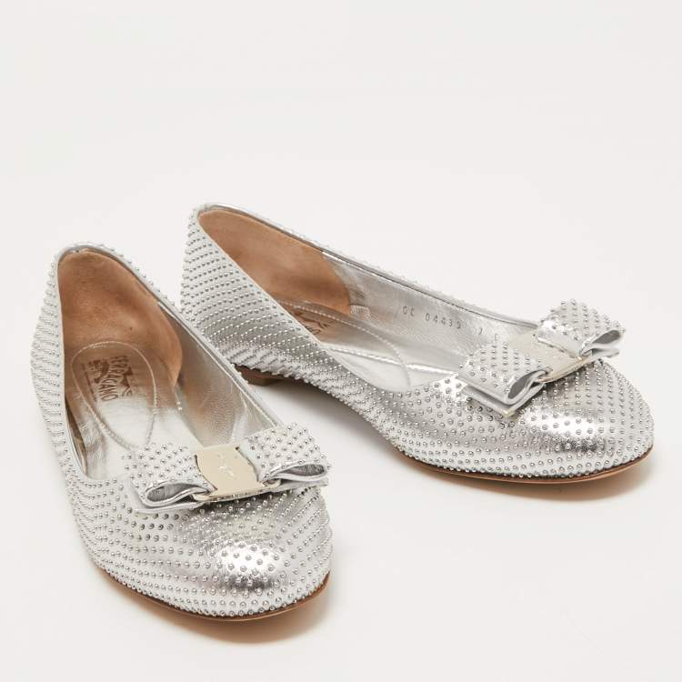 Pre Owned Salvatore Ferragamo Silver Studded Leather Varina Ballet Flats Size 37.5