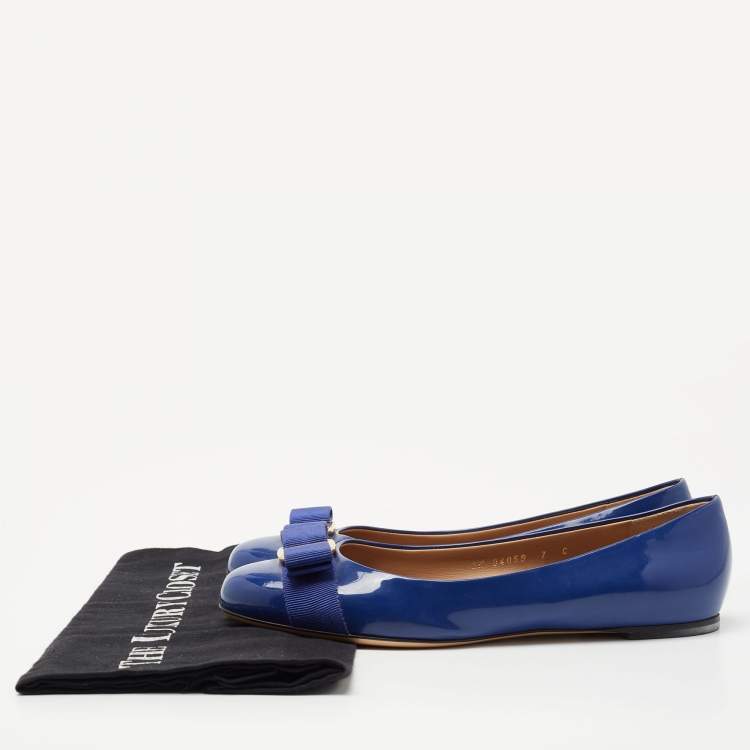 Pre Owned Salvatore Ferragamo Blue Patent Varina Ballet Flats Size 37.5