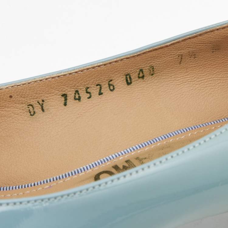 Pre Owned Salvatore Ferragamo Light Blue Patent Leather Alice Pumps Size 38