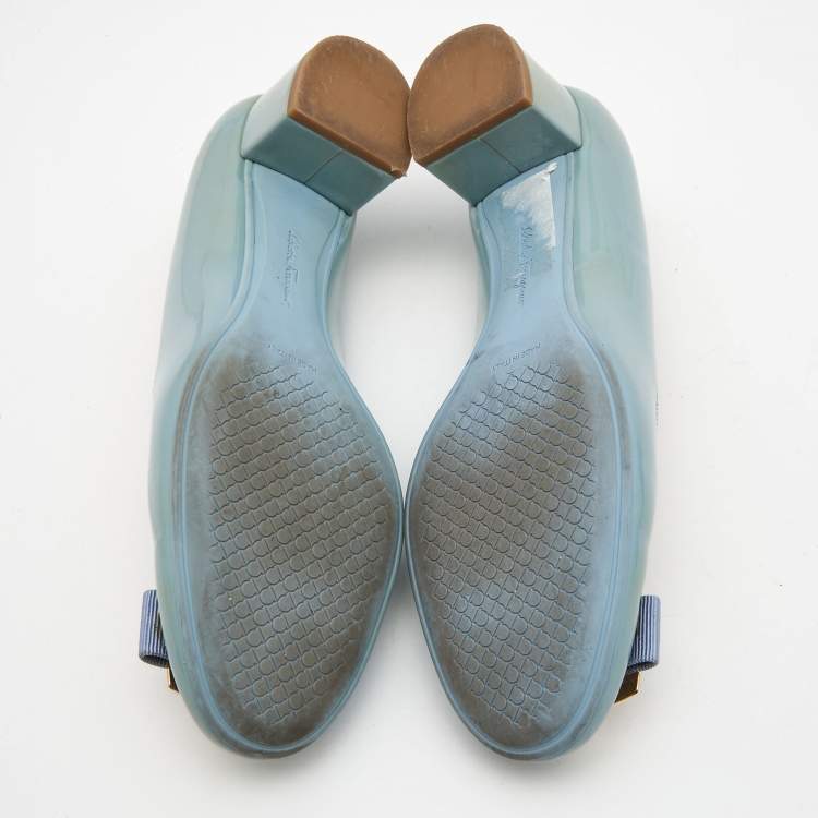 Pre Owned Salvatore Ferragamo Light Blue Patent Leather Alice Pumps Size 38