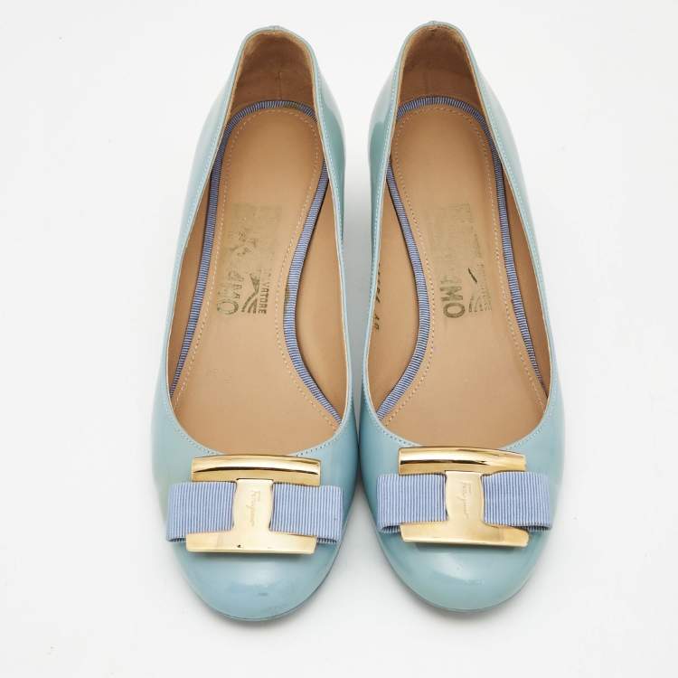 Pre Owned Salvatore Ferragamo Light Blue Patent Leather Alice Pumps Size 38