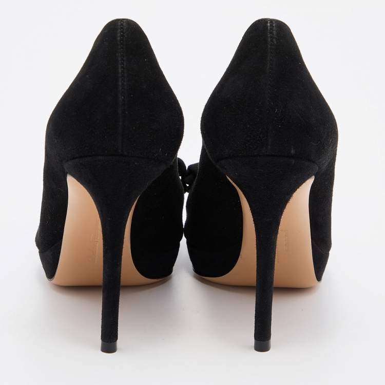 Pre Owned Salvatore Ferragamo Black Suede Rosella Bow Peep Toe Platform Pumps Size 37