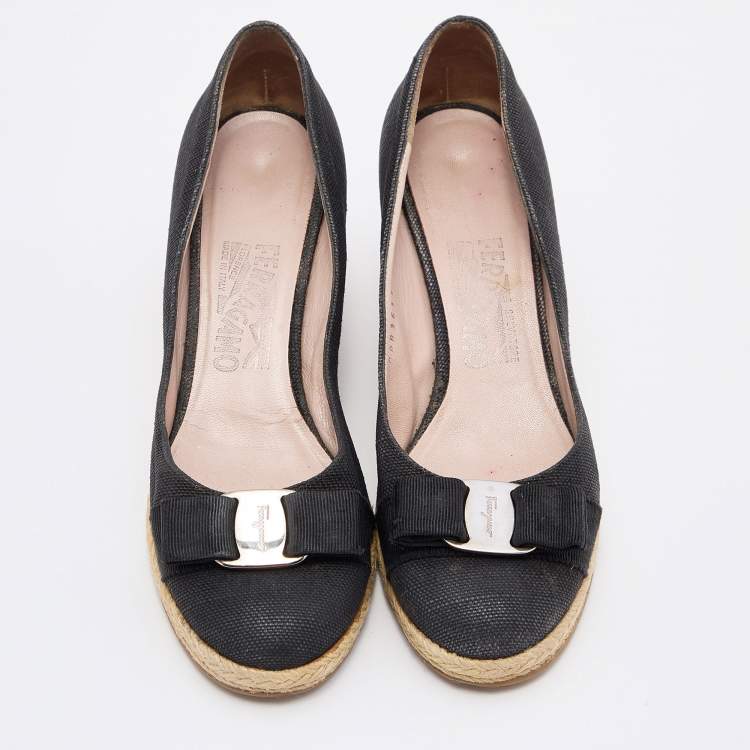 Pre Owned Salvatore Ferragamo Black Canvas Bow Detailed 'Darly' Espadrille Wedges Size 38