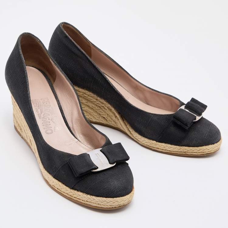 Pre Owned Salvatore Ferragamo Black Canvas Bow Detailed 'Darly' Espadrille Wedges Size 38