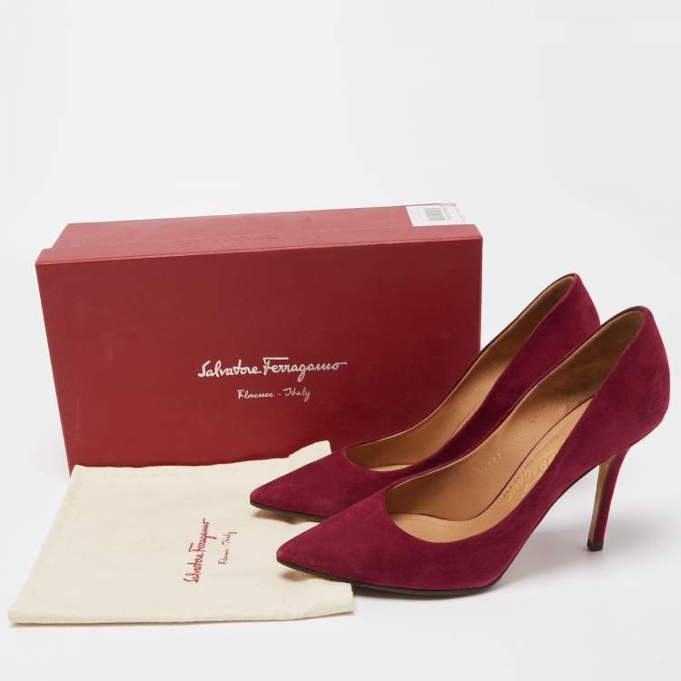 Pre Owned Salvatore Ferragamo Burgundy Suede Pointed Toe Pumps Size 39