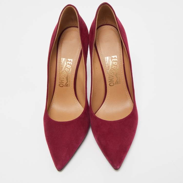 Pre Owned Salvatore Ferragamo Burgundy Suede Pointed Toe Pumps Size 39