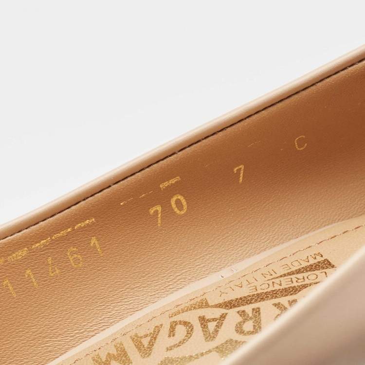 Pre Owned Salvatore Ferragamo Beige Leather Lola Pumps Size 37.5
