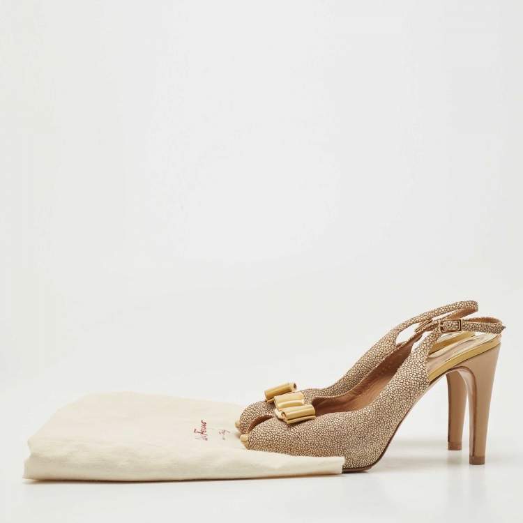 Pre Owned Salvatore Ferragamo Multicolor Texture Suede and Patent Peep Toe Bow Pumps Size 36.5