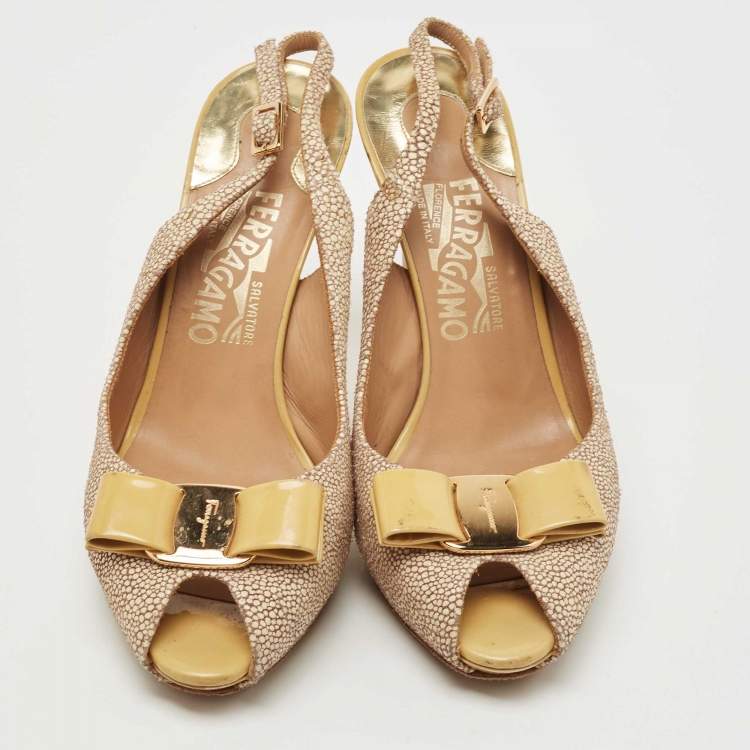 Pre Owned Salvatore Ferragamo Multicolor Texture Suede and Patent Peep Toe Bow Pumps Size 36.5