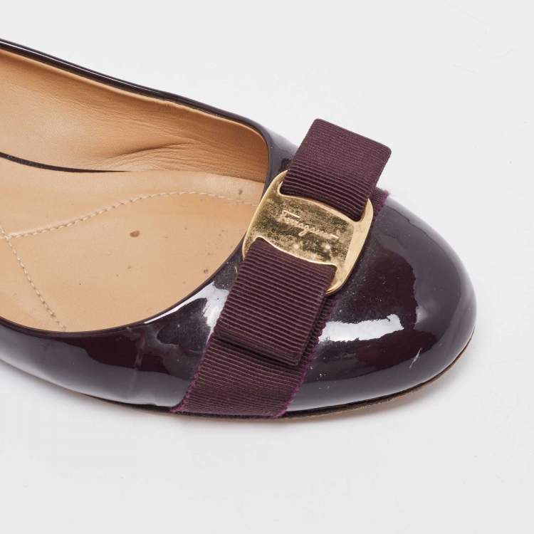 Pre Owned Salvatore Ferragamo Burgundy Patent Leather Varina Ballet Flats Size 38