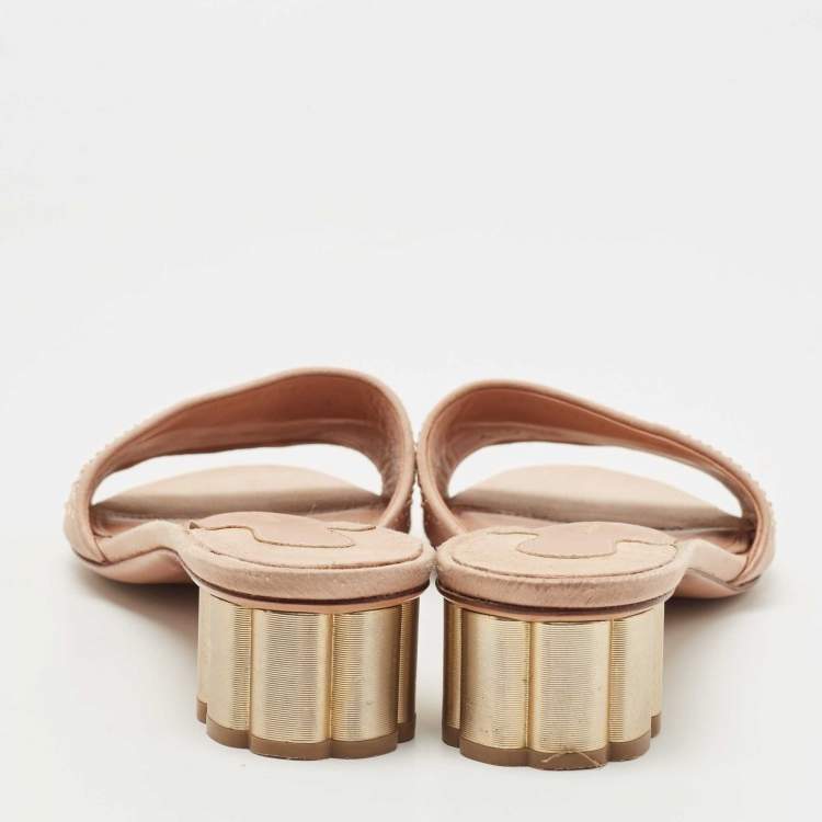 Pre Owned Salvatore Ferragamo Beige Satin Crystal Embellished Gorizias City Slide Sandals Size 38.5