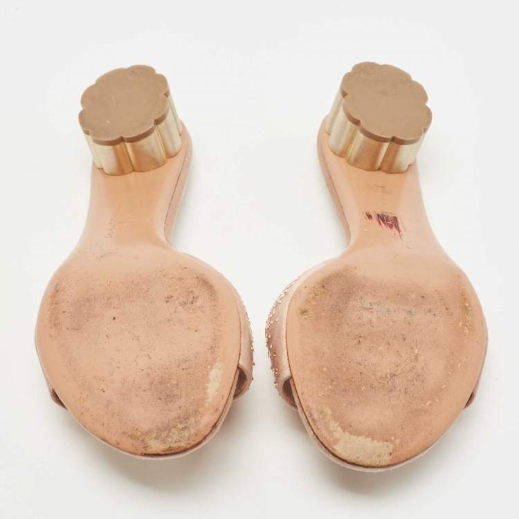 Pre Owned Salvatore Ferragamo Beige Satin Crystal Embellished Gorizias City Slide Sandals Size 38.5