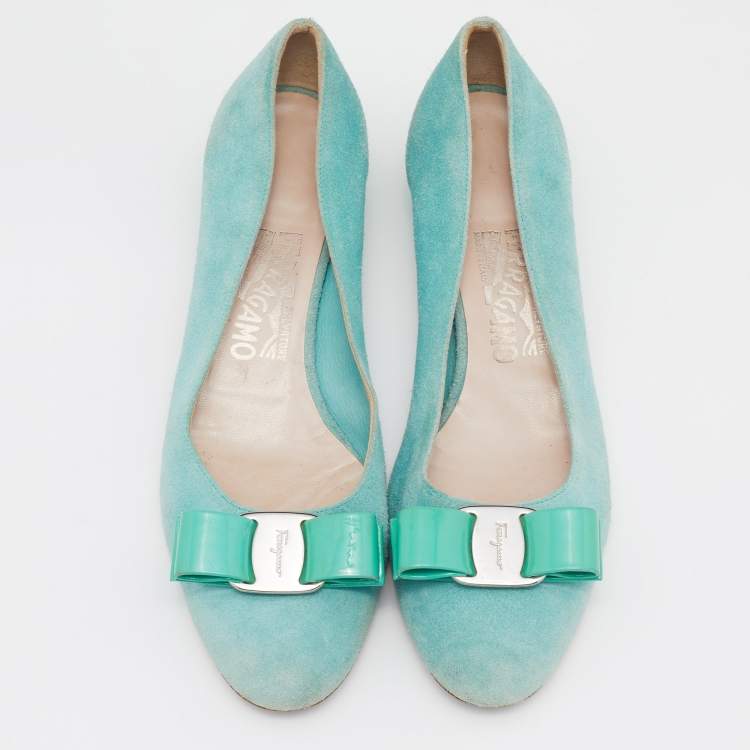 Pre Owned Salvatore Ferragamo Blue Suede and Patent Bow Varina Ballet Flats Size 37.5