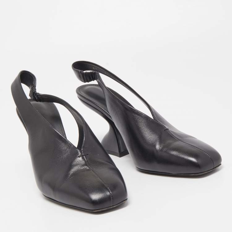 مملوكة مسبقًا Salvatore Ferragamo Black Leather Sloane Slingback Pumps Size 39