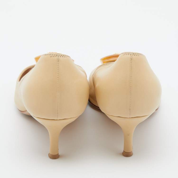 Pre Owned Salvatore Ferragamo Beige Leather Peep Toe Pumps Size 38