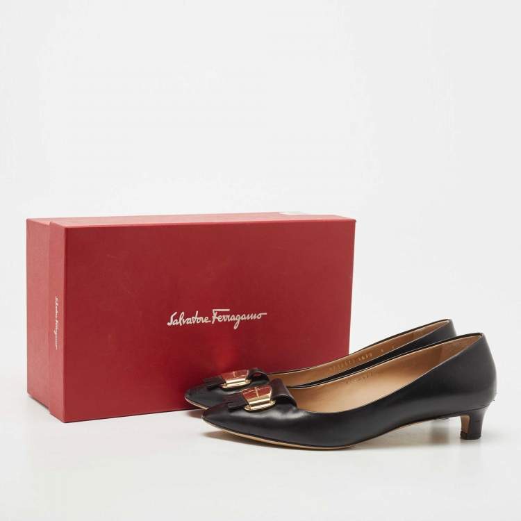 Pre Owned Salvatore Ferragamo Black Leather Fringe Buckle Pumps Size 39.5