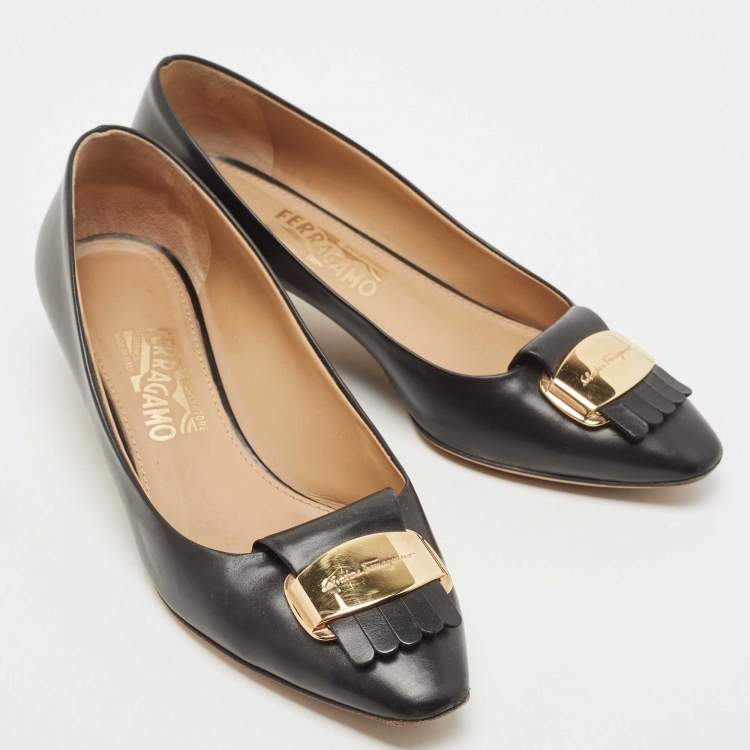 Pre Owned Salvatore Ferragamo Black Leather Fringe Buckle Pumps Size 39.5