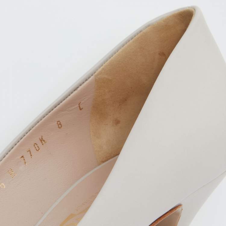 Pre Owned Salvatore Ferragamo Grey Leather Vara Bow Pumps Size 38.5