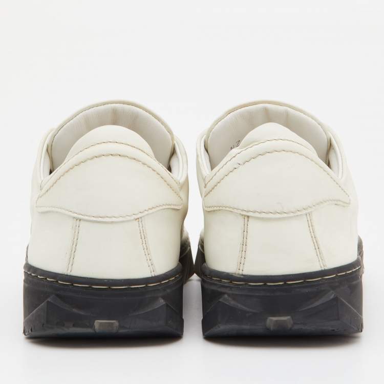 Pre Owned Salvatore Ferragamo White Leather Cube 8 Logo Low Top Sneakers Size 36