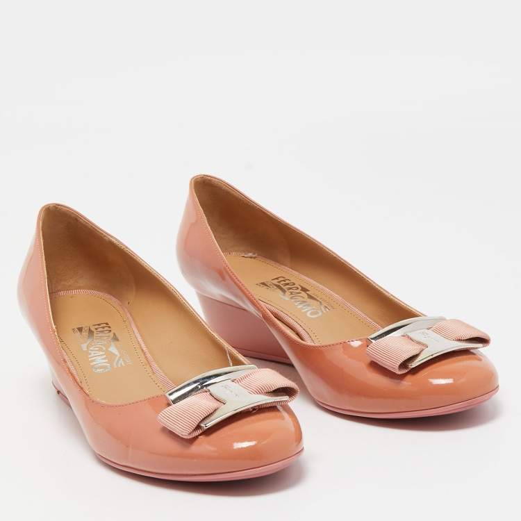 Pre Owned Salvatore Ferragamo Pink Patent Leather Ninna Wedge Pumps Size 40.5