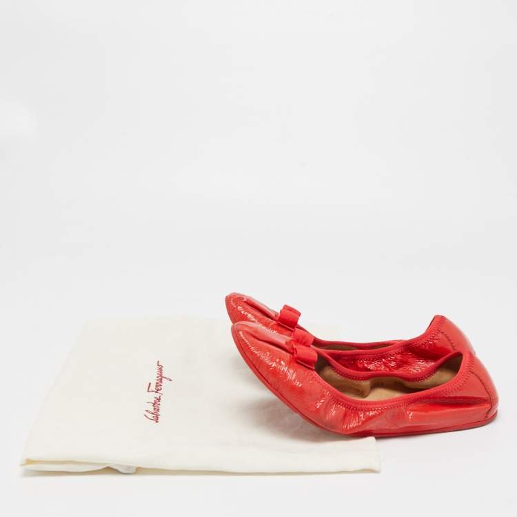 Pre Owned Salvatore Ferragamo Red Patent Leather My Joy Scrunch Ballet Flats Size 40.5