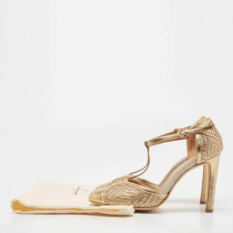 Pre Owned Salvatore Ferragamo Gold Woven Leather Emanuela Pumps Size 38