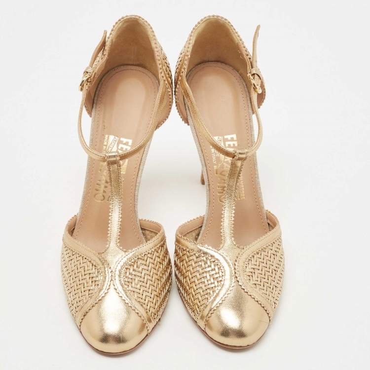 Pre Owned Salvatore Ferragamo Gold Woven Leather Emanuela Pumps Size 38