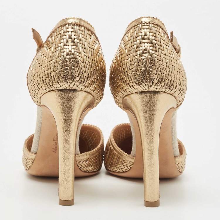 Pre Owned Salvatore Ferragamo Gold Woven Leather Emanuela Pumps Size 38