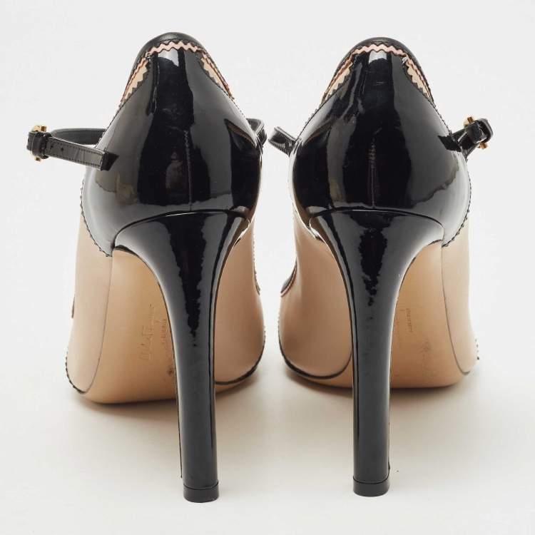 Pre Owned Salvatore Ferragamo Black/Pink Patent and Leather Erika Pumps Size 39