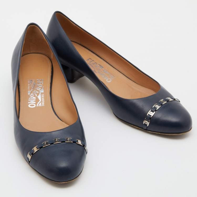 Pre Owned Salvatore Ferragamo Blue Leather Block Heel Pumps Size 39