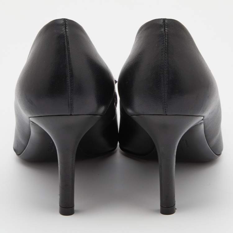 Pre Owned Salvatore Ferragamo Black Leather Bow Pumps Size 39.5