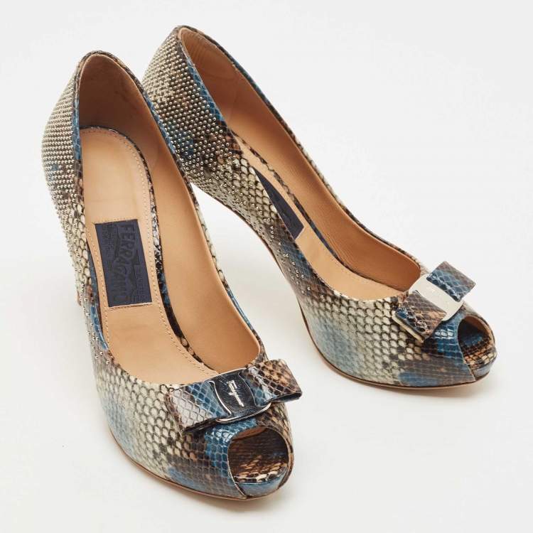 Pre Owned Salvatore Ferragamo Multicolor Python Embossed Leather Studded Vara Bow Peep Toe Pumps Size 40.5